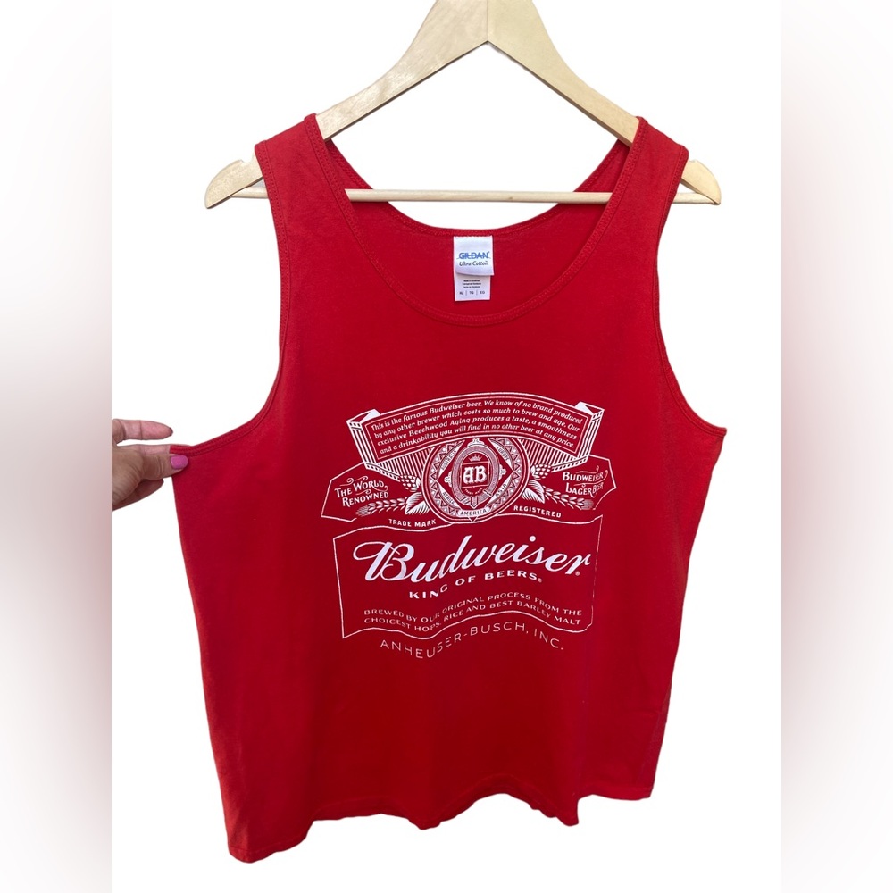 Classic Budweiser Tank 🍻